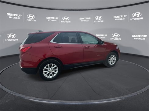 Used 2018 Chevrolet Equinox LT image 22