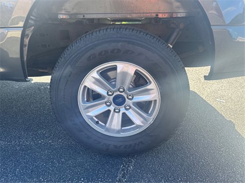 Used 2018 Ford F150 XL w/ Equipment Group 101A Mid image 14