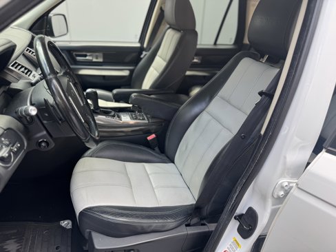 Used 2013 Land Rover Range Rover Sport Supercharged image 12