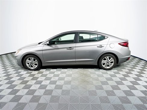 Used 2020 Hyundai Elantra Value Edition w/ Cargo Package (C1) image 2
