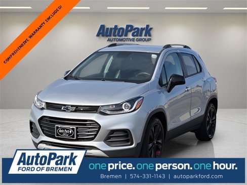 Used 2020 Chevrolet Trax LT w/ Redline Edition image 3