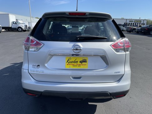 Used 2015 Nissan Rogue S image 7