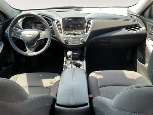 Used 2023 Chevrolet Malibu LT image 4