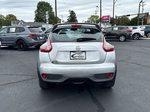 Used 2015 Nissan Juke S image 6