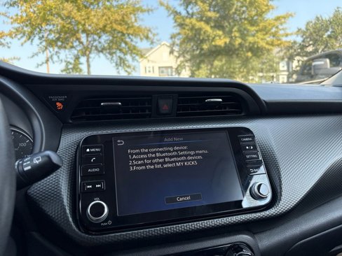 Used 2021 Nissan Kicks SV image 18