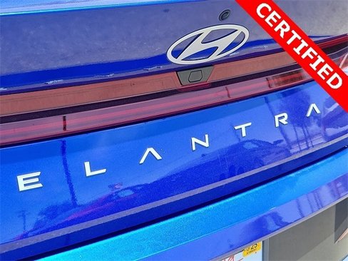 Certified 2024 Hyundai Elantra SEL w/ Convenience Package image 20