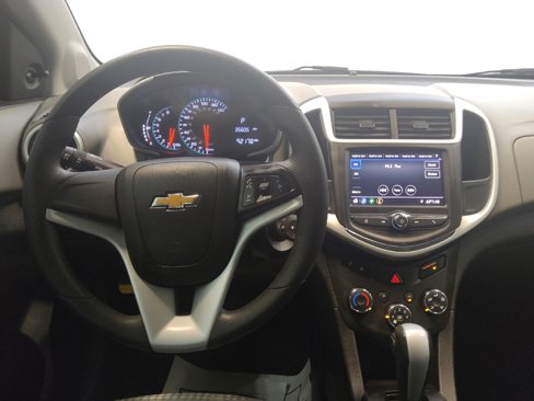 Used 2020 Chevrolet Sonic LS image 22