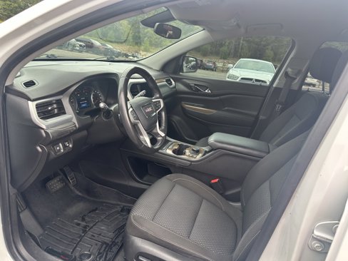 Used 2020 GMC Acadia SLE w/ Driver Convenience Package image 10