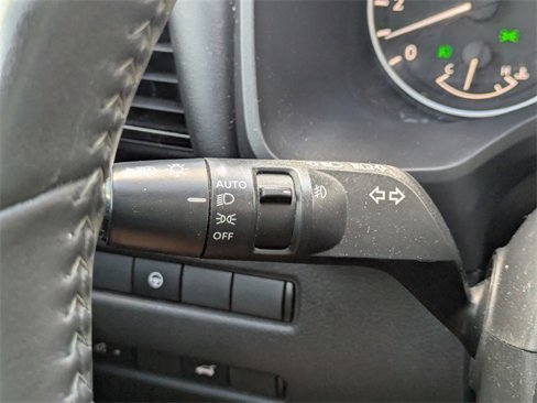 Used 2021 Nissan Rogue SL image 28