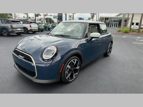 Certified 2025 MINI Cooper 2-Door Hardtop image 34