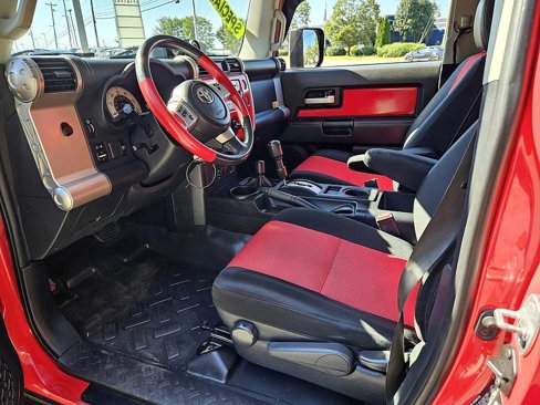 Used 2012 Toyota FJ Cruiser 4WD w/ Trail Teams Special Edition image 7