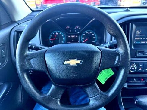 Used 2018 Chevrolet Colorado W/T image 13
