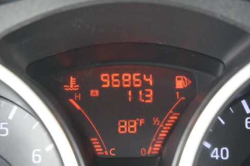 Used 2014 Nissan Juke S image 11