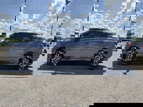 Used 2021 Honda Insight Touring image 8