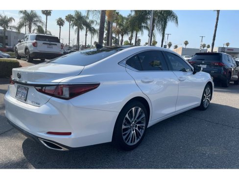 Used 2020 Lexus ES 350 w/ Premium Package image 5