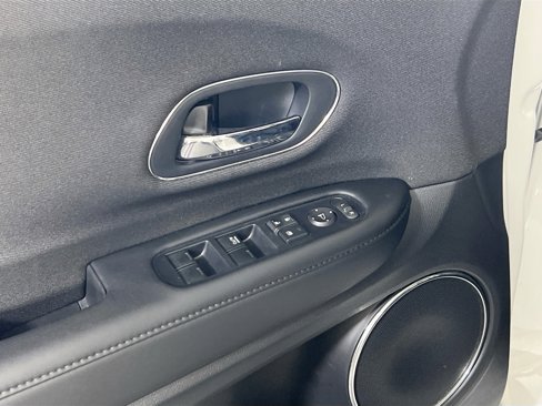 Used 2022 Honda HR-V EX image 14