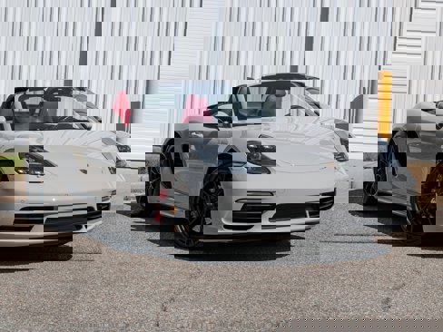 Used 2021 Porsche 718 Boxster S image 9