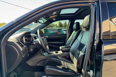 Used 2018 Jeep Grand Cherokee Altitude image 16