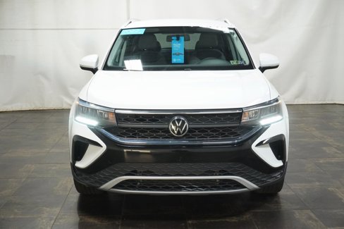 Certified 2022 Volkswagen Taos SE image 7