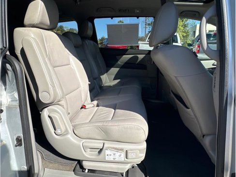 Used 2013 Honda Odyssey EX-L image 12