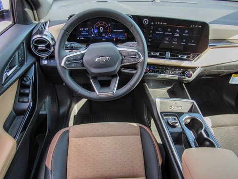 New 2026 Chevrolet Equinox ACTIV w/ Convenience Package III image 19