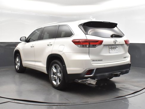 Used 2019 Toyota Highlander Limited image 5