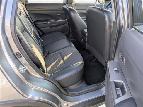 Used 2022 Mitsubishi Outlander Sport SE image 18