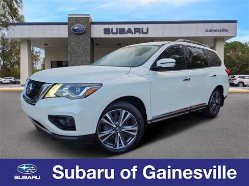 Used 2020 Nissan Pathfinder Platinum image 1