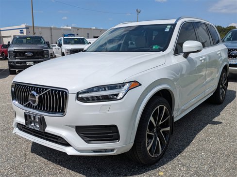 Certified 2022 Volvo XC90 T6 Momentum w/ Advanced Package image 8