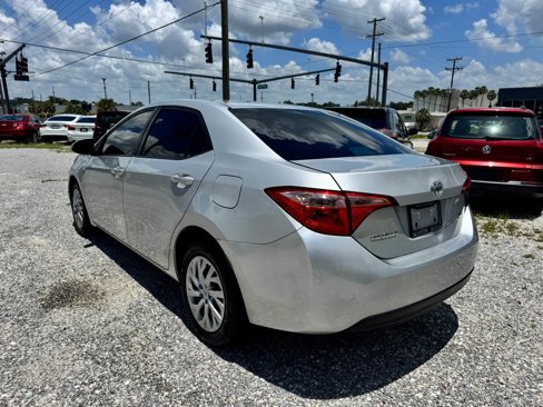 Used 2019 Toyota Corolla LE image 6