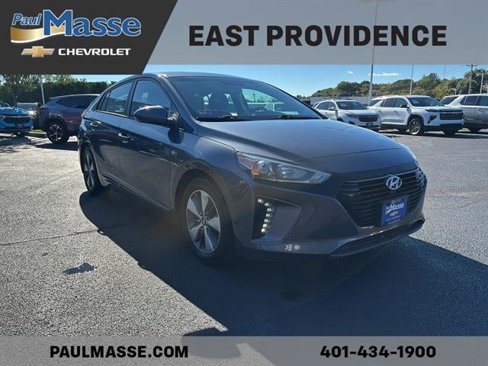 Used 2019 Hyundai Ioniq Plug-In Hybrid image 3