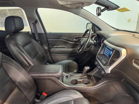 Used 2019 GMC Acadia SLT image 28