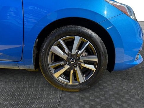 Used 2021 Nissan Versa SV image 9