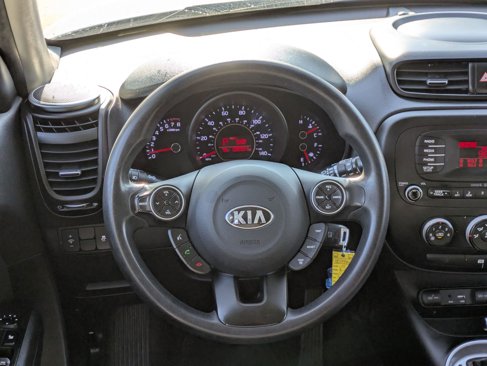 Used 2015 Kia Soul + image 21