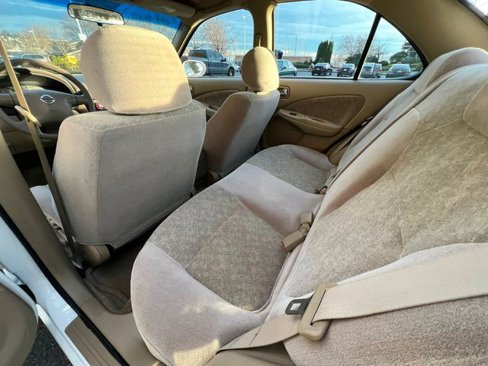 Used 2003 Nissan Sentra GXE image 19