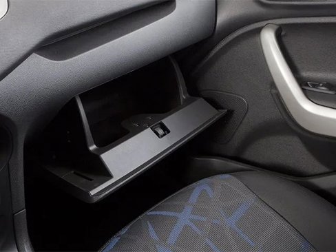 Used 2013 Ford Fiesta SE image 15