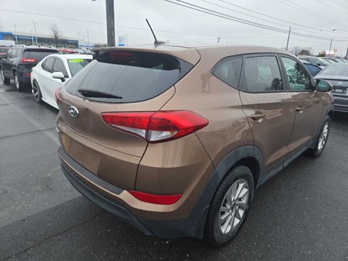Used 2016 Hyundai Tucson SE image 5