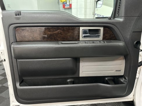 Used 2013 Ford F150 Platinum image 19
