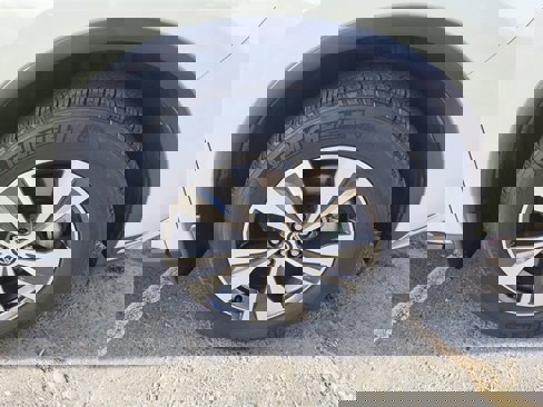 Certified 2020 Nissan Murano SV image 17