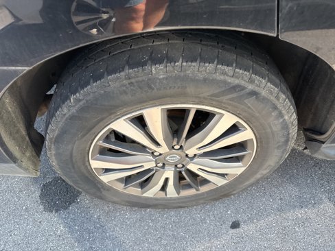 Used 2020 Nissan Pathfinder SV image 22