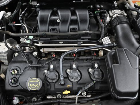 Used 2017 Ford Taurus SEL w/ Equipment Group 201A image 40