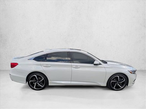 Used 2020 Honda Accord Sport image 4