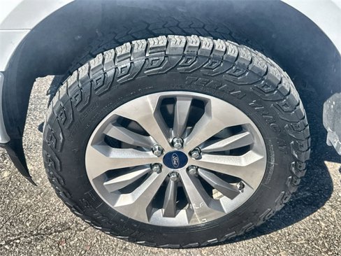 Used 2018 Ford F150 XL w/ Equipment Group 101A Mid image 10