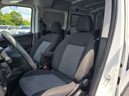 Used 2019 RAM ProMaster City Tradesman image 11