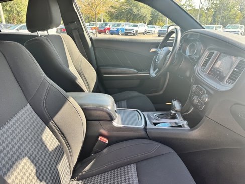 Used 2023 Dodge Charger SXT image 9