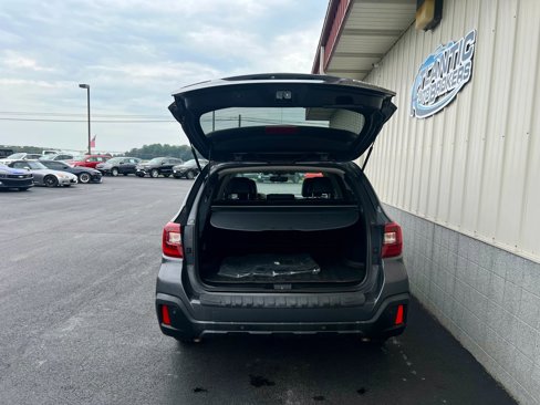 Used 2018 Subaru Outback 3.6R Limited image 5