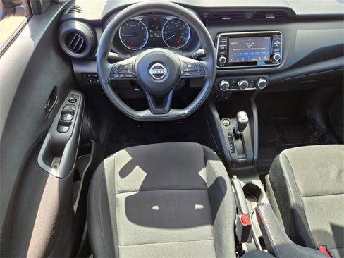 Used 2024 Nissan Kicks S image 15
