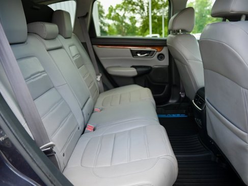 Used 2017 Honda CR-V Touring image 10