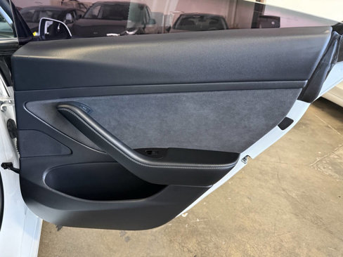 Used 2021 Tesla Model 3 Standard Range Plus image 25