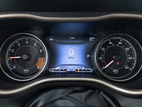 Used 2014 Jeep Cherokee Limited image 33